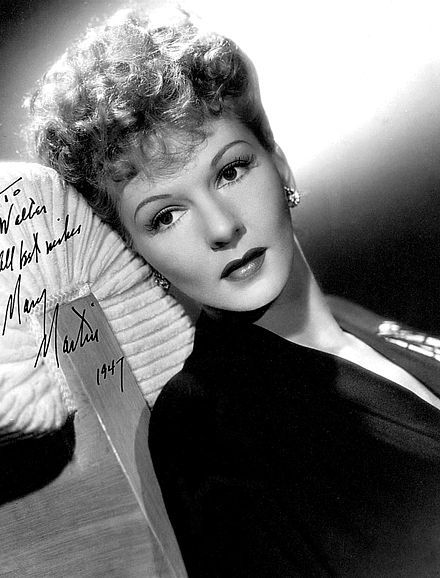 Mary Martin - 1947. From Weatherford, Texas. Mother of Larry Hagman. Mary Martin, Kay Francis, Texas Music, John Wayne, Old Hollywood Glamour, Grace Kelly, Hollywood Glamour, Hollywood Stars, Classic Hollywood