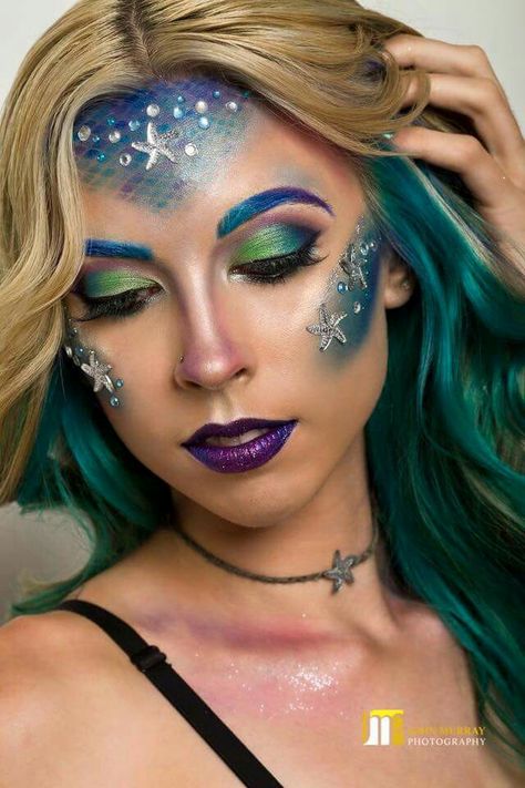 Mirmaid Mermaid Face Makeup, Mermaid Zombie, Zombie Mermaid, Mermaid Photoshoot, Mermaid Makeup Halloween, Mermaid Face, Goddess Makeup, Mermaid Halloween, Goddess Costume