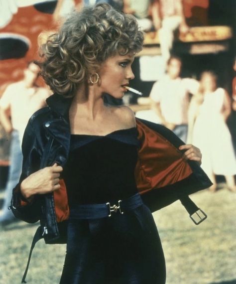 Iconic Movie Outfits, Grease 1978, Happy Birthday Olivia, Movie Outfits, Olivia Newton, Olivia Newton John, Grease, Instagram Profile, Instagram