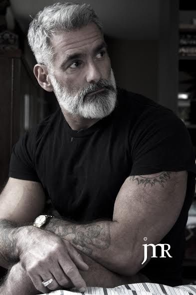 The color difference between the stache and the beard is perfect. Anthony Varrecchia, Beard Images, Beards And Mustaches, Older Mens Hairstyles, Grey Beards, Older Man, Beard Hairstyle, Great Beards, Beard Love