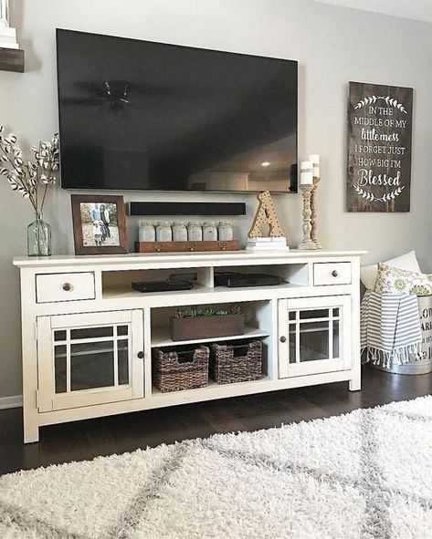 40 TV Stand Decor Ideas to Elevate Your Living Room Entertainment Center Decor Ideas, Contemporary Farmhouse Living Room, Modern Home Renovation, Tv Stand Decor Ideas, Homes Farmhouse, Wood Shiplap, Minimalist Apartment Decor, Cozy Farmhouse Living Room, Modern Home Decor Living Room