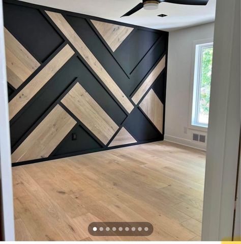 Panel Ideas Wall, Exterior Accent Wall Ideas, Black And Natural Wood Accent Wall, Black Accent Wall Living Room Western, Black Home Interior Design, Wood Trim Accent Wall Mountains, Accent Wall With Wood Design, Accent Wall Office, Black Geometric Wall