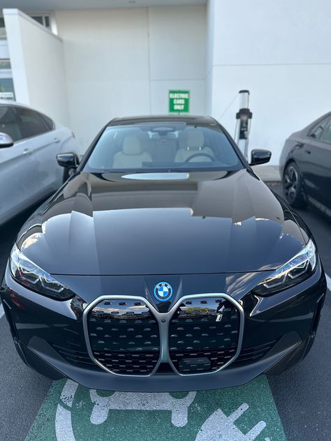 Ny first luxury car 🖤 Bmw Cars New Model 2024, Bmw Electric Car, 2024 Manifestations, Bmw Dealership, Bristol City, Car Aesthetic, Bmw Models, New Bmw, Car Service