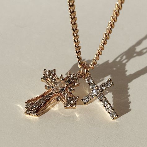 Women Cross Necklace, Gold Necklace Real, Women’s Cross Necklace, Stacked Cross Necklaces, Greek Gold Jewelry, Cute Dainty Necklaces, Cross Necklace Aesthetic, God Necklace, Cross Necklace Gold