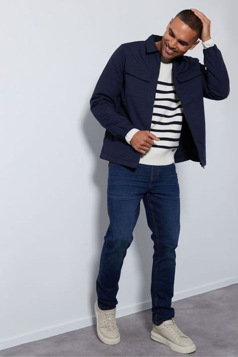 #OutFits#Trends#Fashionista#MensFashion Outfit Para Hombre Casual Jeans, Best Outfit For Men Casual, Classic Formal Outfit Men, Man Night Outfit, High Waisted Jeans Outfit Men, Classic Men's Clothing Style, Mens Formal Wear Casual, Male Outfit Casual, Blue Jeans Outfits Men