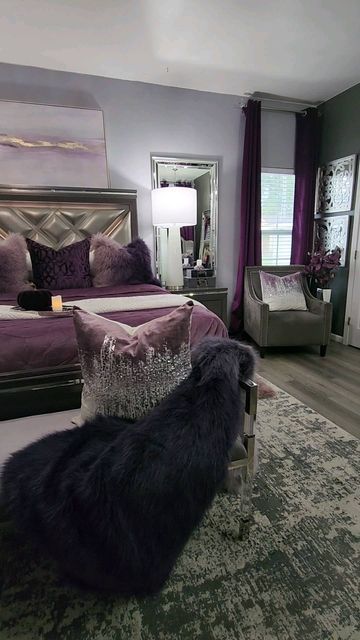 Bedroom Purple Accents, Modern Glam Bedroom Ideas, Grown Women Bedroom Decor, Purple Silver Bedroom Ideas, Purple Grey And Black Bedroom, Amethyst Bedroom Ideas, Purple And Silver Bedroom Ideas, Purple Glam Bedroom, Women Bedroom Decor Ideas