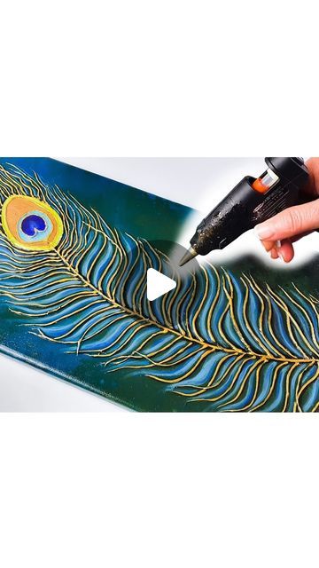 Peacock Feathers Painting, Abstract Peacock Painting, Fluid Abstract, Acrylic Pouring Art, Feather Painting, Insta Videos, Pouring Art, Peacock Feathers, Peacock Feather