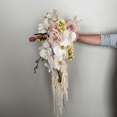 Bridal Bouquet With Amaranthus, Bleached Amaranthus, Amaranthus Wedding Bouquet, Amaranthus Bouquet, Bucket Wedding, Hanging Orchid, Javanese Wedding, Wedding Flower Trends, Indonesian Wedding