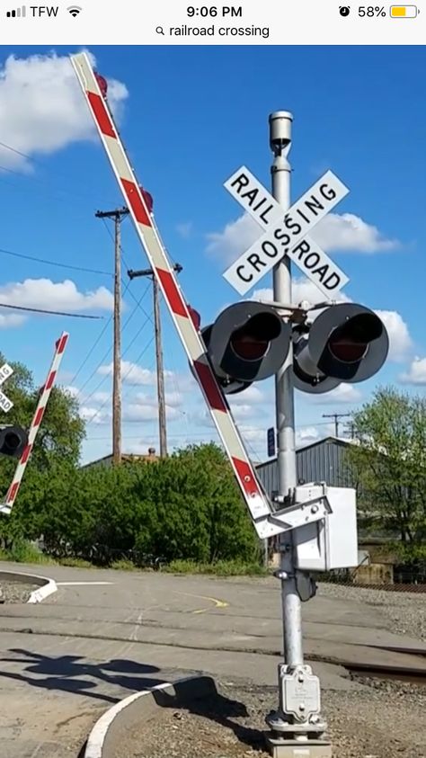 Railroad Lights, Train Crossing, Railroad Crossing Signs, Railroad Images, Railroad Crossing, Train Railway, Crossing Sign, Railroad Pictures, Train Party