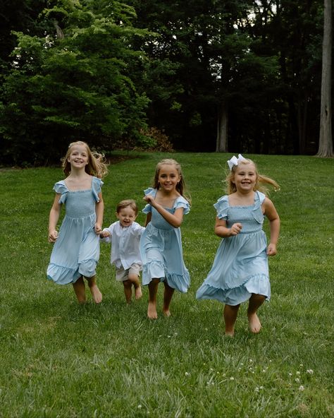 such a fun family session with this group 🤍 — kentucky photographer kentucky photography owensboro, ky grandkids session cousins photoshoot family photoshoot Cousin Crew Photoshoot, Cousin Pictures Ideas, Grandkid Pictures Ideas, Grandkid Photo Shoot Ideas, Cousin Picture Ideas, Cousins Photoshoot Ideas, Cousin Photoshoot Ideas, Grandparent Photoshoot, Cousin Photoshoot