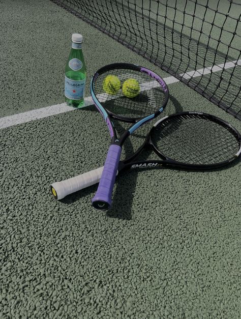 Learning to play tennis and move my body :) Lawn Tennis Aesthetic, Tennis Blue Aesthetic, Playing Tennis Aesthetic, Blue Tennis Court Aesthetic, Tennis Lessons Aesthetic, Us Open Tennis Aesthetic, Tennis Aesthetic, Play Tennis, Tennis