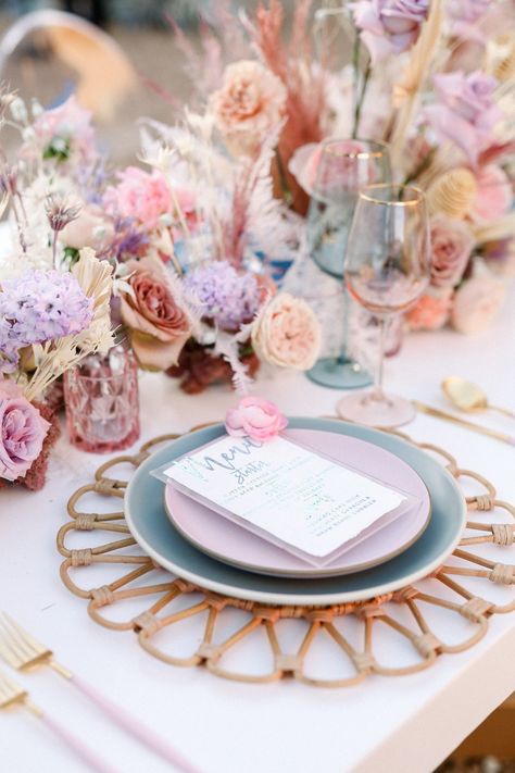 Pastel Wedding Theme, Surprise Wedding, Pastel Wedding, Whimsical Wedding, Wedding Tablescapes, Wedding Mood, Joshua Tree, Wedding Themes, Decoration Table