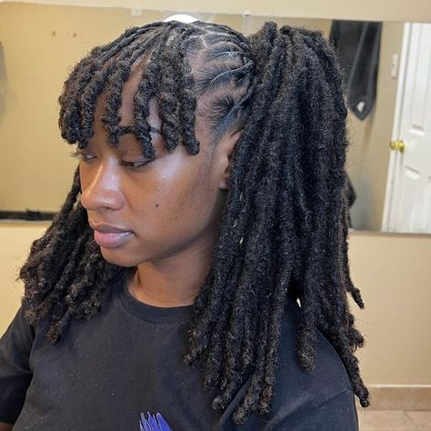 RoRo Nelson on Instagram: "Let’s book more Loc Bangs 🥵🔥🔥🔥 Loc Artist: @roro_kinx (BOOK ME USING THE LINK IN MY BIO) #stllocs #stlhair #stlbraids #starterlocs #instantlocs #locextensions #retwist #locstylist #Missouri #explorepage #ropetwists #locproducts #locnation #locstarnation #sexyyred #locinspiration #explorepage #virallocs #knotlessbraids #reels #womenwithlocs #protectivehairstyles #locstyles #locstylesforwomen #shortlocstyles #blackgirlmagic #naturalhair #stllocextensions #locbun #locponytail #imitationlocs" Loc Puff Balls, Loc Styles For Short Locs Black Women, Cute Locs Hairstyles, Loc Extensions Styles, Long Locs Hairstyles, Loc Bangs, Loc Ideas, Loc Goddess, Short Dreadlocks Styles