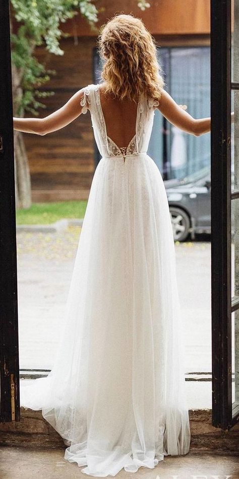 Greek Wedding Dresses, Honeymoon Dress, Anna Campbell, Open Back Wedding Dress, Wedding Dress Guide, Lace Beach Wedding Dress, Top Wedding Dresses, Greek Wedding, Bohemian Wedding Dress