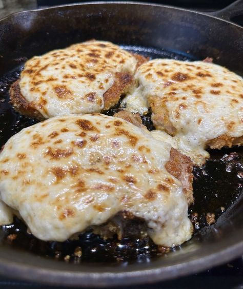 Parmesan Crusted Pork Chops (Delicious Recipe) Cheese Pork Chops, Crusted Pork Chops, Parmesan Crusted Pork Chops, Parmesan Pork Chops, Sausage Rice, Beef Tips And Gravy, Tender Pork Chops, Pork Chop Dinner, Leftover Pork