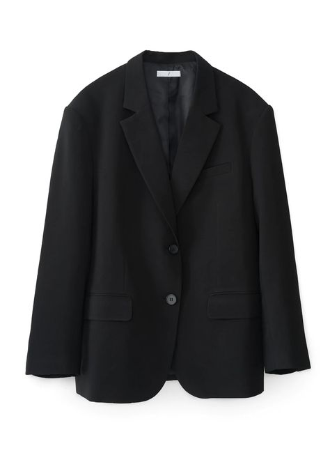 Filippa Hägg Women In Mens Suits, Chic Parisian Style, Stylish Outfits Casual, Photography Shirts, University Outfit, Oversized Coat, Oversized Blazer, Clothing Essentials, Black Slip Ons