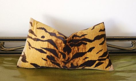 Cheetah Pillow, Animal Print Pillow, Leopard Pillows, Hollywood Regency Decor, Animal Print Pillows, Hotel Pillows, Fabric Trimmings, Neutral Pillows, Pet Tiger