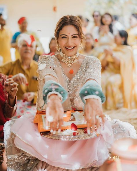 Here comes the unseen Chooda Ceremony Pics of the very Gorgeous Bride @officialsurbhic!! She is looking Beautiful.. ♥️☺️ Outfit - @prestocoutureofficial PR - @wedding_trip_ Jewels - @curiocottagejewelry On the feet - @azorafashionofficial Stylist - @stylebysaachivj Styling team - @styledbynikinagda @sanzimehta777 Glam - @makeupbypratiba Venue - @hotelchomupalace Event Planners - @intimateaffairsbyrt Chooda Covers - @pirohi.by.nb Follow 👉 @TheFabApp for more updates.. ✔️ . . . . . #indianbri... Chooda Cover, Chooda Ceremony, Wedding 2024, Event Planners, Here Comes, Beautiful Bride