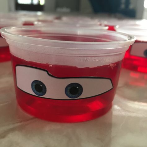 Disney Cars Dessert Ideas, Lightning Mcqueen Birthday Party Centerpieces, Cars Theme Candy Table, Disney Cars Birthday Cupcakes, Cars Themed Desserts, Disney Cars Bday Party Ideas, Disney Cars Birthday Centerpieces, Cars Birthday Party Treats, Mcqueen Birthday Party Decoration Diy