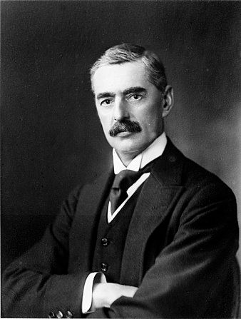 Neville Chamberlain – Wikipédia Neville Chamberlain, Clement Attlee, Italian Campaign, Appeasement, Lieutenant General, Battle Of Britain, George Vi, Chief Of Staff, Royal Air Force