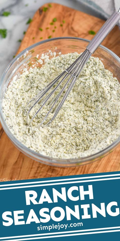 Homemade ranch seasoning is so easy to make and is perfect for so many different recipes. Ranch Seasoning Mix Recipes, Ranch Seasoning Recipes, Ranch Powder, Homemade Ranch Seasoning, Dry Ranch Seasoning, Dry Ranch Dressing Mix, Slow Cooker Casserole, Dry Ranch Dressing, Chicken Bacon Ranch Casserole