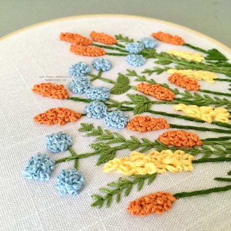 Embroidery Hearts, Hand Embroidery Patterns Flowers, Dmc Embroidery Floss, Hand Embroidery Kit, Embroidery Stitches Tutorial, Hand Embroidery Projects, Pola Sulam, Hand Embroidery Flowers, Embroidery Patterns Vintage