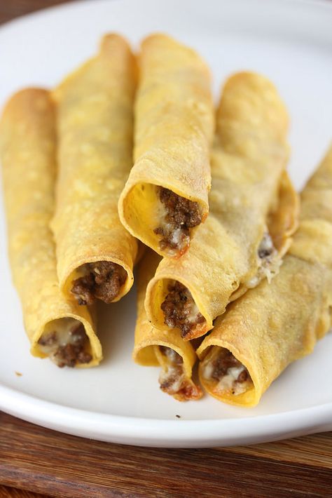 Ground Beef Taquitos Recipe Beef Taquitos Recipe, Ground Beef Taquitos Recipe, Ground Beef Taquitos, Beef Taquitos, Taquitos Beef, Recipes Using Ground Beef, Taquitos Recipe, Latin Recipes, Mexican Cooking