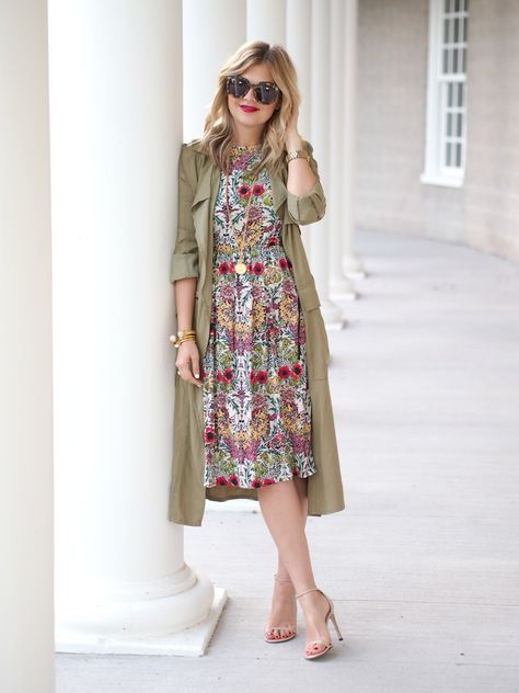 Sunday Spring Outfit, Dresses For Autumn, New York Hat, Krystin Lee, Faux Coat, Necklace C, Style Parisienne, Julie Vos, Karen Walker