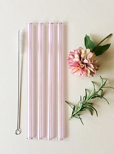 Sunny yellow bent glass straws Set of 2 | Brook Drabot | | Simons It Girl Wishlist, Girl Wishlist, Smoothie Straw, Reusable Drinking Straw, Reusable Straws, Stained Teeth, Eco Living, Pink Set, Home Environment