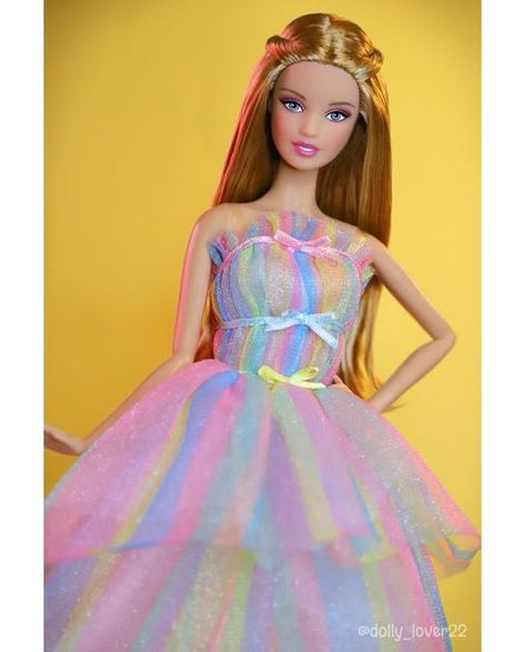 Barbie Birthday Wishes 2020 Barbie Birthday Wishes, Face Mold, Barbie Birthday, Barbie Collector, Collector Dolls, Barbie Girl, Aphrodite, Barbie Fashion, Birthday Wishes