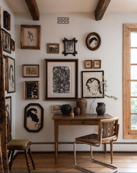 10 Favorite Lauren Liess Designs & Our Gift Guide Lauren Liess, Vintage Gallery, Apartment Inspiration, A Desk, Inspiration Wall, Vintage Chairs, Interior Art, Interior Inspo, 인테리어 디자인