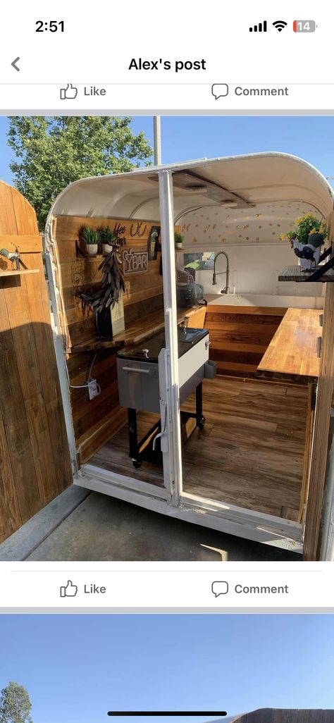 Coffee Cart Trailer, Horsetrailer Bar Interior, Beverage Trailer Interior, Lemonade Trailer Ideas, Trailer Bar Interior, Horse Trailer To Food Truck, Horse Trailer Coffee Shop Interior, Remodeled Horse Trailer Interiors, Bar Horse Trailer