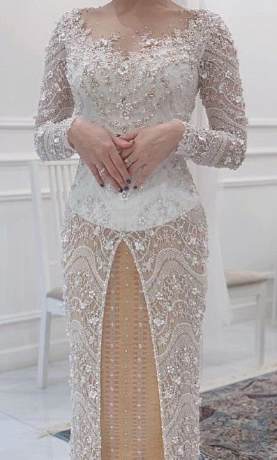 Dress Brokat Modern, Model Dress Kebaya, Kebaya Lace, Batik Dress Modern, Nikah Outfit, Kebaya Wedding, Kebaya Modern Dress, Hijab Dress Party, Nikah Dress