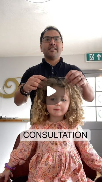 RICHARD ✂️ WELSH CURL SPECIALIST on Instagram: "⬇️ Children’s curly cut experience ✂️ ⬇️ With children, they get the same experience as the adults. I ask them directly what haircut they would like and how they would like their curls to look at the end. My client was in for her first curly cut with me. Her curl pattern is wavy roots and very curly on the ends. Products used @onlycurlslondon Shampoo, Conditioner, Hydrating Curl Cream, small amount of Enhancing gel on the ends. Brush used : EZ Detangling brush Dryer : Diffon Supreme @bellissima.uk *I am at full capacity, sign up to my News letter for any future appointments* All info is on my website www.cyrl.cymru Link in bio #naturalcurls #curlspecialist #aberystwyth #curlyhairspecialist #curlyhair #cyrlcymru #kivirciksac #ricciol Girls Haircut Curly Hair Kids, Curly Hair Kids Haircut, Curly Kids Haircut, Curly Hair Cuts For Girls Kids, Curly Hair Styles For Kids, Kids Curly Haircut, Hair Styles For Curly Hair Kids, Cut Curly Hair At Home, How To Cut Curly Hair At Home