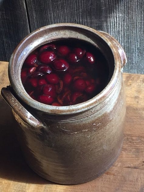 How to Make Cherry Bounce Cherry Bounce Recipe Whiskey, Cherry Bounce Moonshine Recipe, Cherry Bounce Recipe, Cherry Moonshine, Moonshine Mash Recipe, Boozy Cherries, Cherry Bounce, Cherry Whiskey, Old Fashioned Cherries