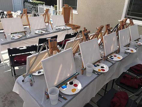 Sip And Paint Picnic, Art Studio Classroom, Rangement Art, Wine And Paint Night, Meg 2, Paint And Drink, Painting Birthday Party, Studio Live, Sip And Paint