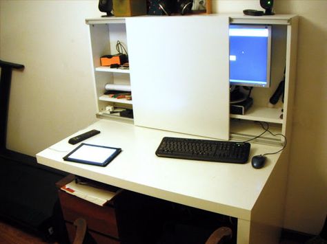 Photo: IKEA.com Materials: Besta, Expedit Desk, Malm Chest Description: I was looking for a simple way to re-use an Expedit Desk and to hide the computer monitor, keyboard and mouse. The solution was to use a Malm Chest as one of the “legs” of the desk, and a Besta Shelf Unit with sliding doors. Simple [&hellip Ikea Computer Desk, Hackers Ikea, Office Inspiration Workspaces, Colony House, Micke Desk, Pallet Bed Frames, Hidden Desk, Small Computer Desk, Ikea Expedit