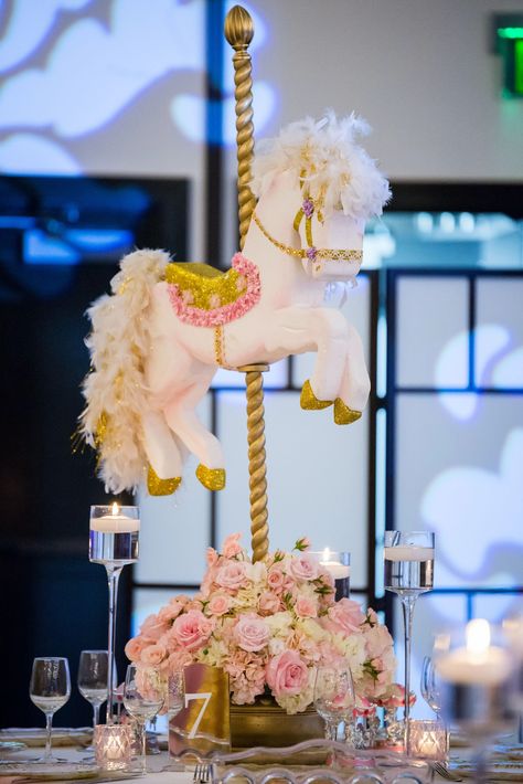 Horse Centerpieces, White Floral Bouquets, Disney Wedding Shoes, Pink Carousel, Carousel Baby, Carnival Baby Showers, Hello Kitty Theme Party, Carousel Birthday Parties, Family Style Table