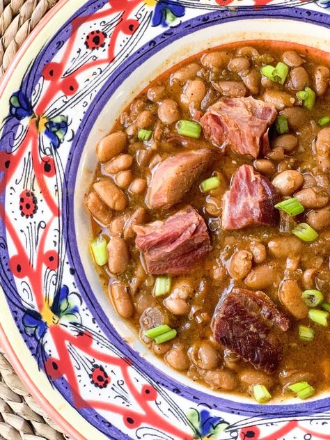 Southern Pinto Beans with Ham Shanks recipe Southern Pinto Beans, Slow Cooker Bean Soup, Beans With Ham, Pinto Beans Recipe, Beans And Ham, Slow Cooker Red Beans, Ham Shank, Pinto Bean Soup, Pinto Bean Recipes