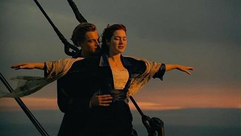 Leonardo Dicaprio Titanic, Titanic Movie Scenes, Titanic Kate Winslet, Titanic Leonardo Dicaprio, Christopher Mccandless, Leonardo Dicaprio Movies, Damien Chazelle, Jack Rose, Jack Dawson