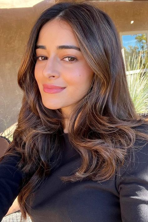 Bunnyッ on Twitter: "Ananya Panday… " Shanaya Kapoor, Koffee With Karan, Ananya Pandey, Ananya Panday, Summer Makeup Looks, Bollywood Updates, Actress Without Makeup, Wedding Dress Designers, Haircuts Straight Hair