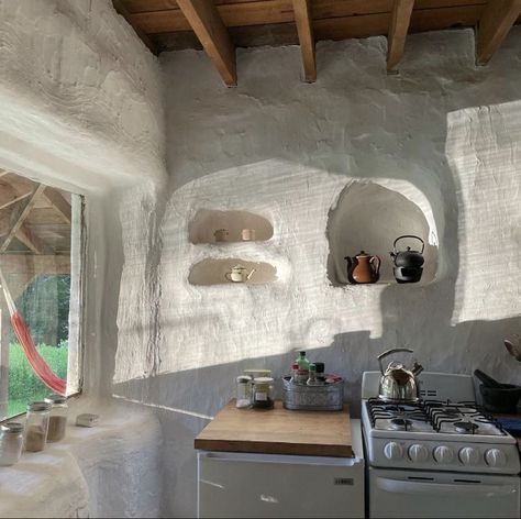 Greek Style Home, Earthship Home, Cob House, Home Photography, Earthship, Mediterranean Home, Greek Style, Dream House Interior, Interior Inspo