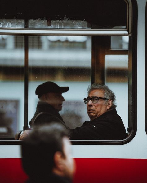 8_ Alexander Zalokar – Fubiz Media Photography People Street, Photography Everyday Life, Alexander Zalokar, Life Photography People, Candid Street Photography, Candid Portrait Photography, Documentary Photography Ideas, Everyday People Photography, Street Life Photography