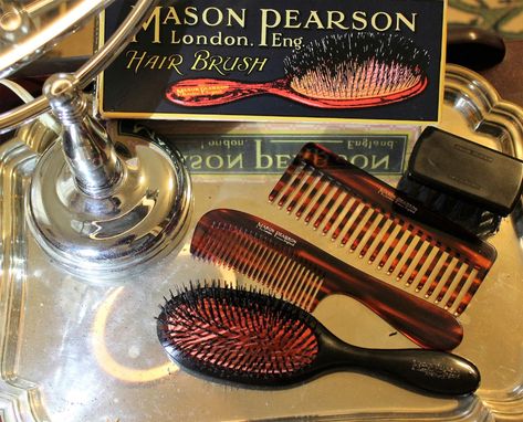 Maison Pearson Brush, Mason Pearson Brush Aesthetic, Mason Pearson Brush, Cozy Minimalism, Royal Hair, Hair Tool Set, Burnt Hair, Mason Pearson, Boar Bristle Brush