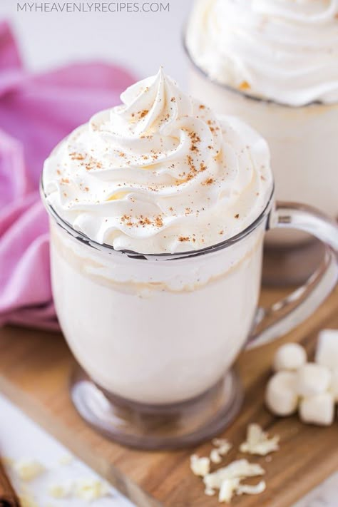 Hot Drink Bar, Dinner For Wedding, Pumpkin White Hot Chocolate, Hot Cocoa Board, Hot White Chocolate, Cocoa Board, Spice Ideas, Whipped Hot Chocolate, White Chocolate Recipe