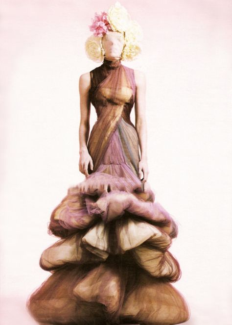 Tumblr, Haute Couture, Alexandra Mcqueen, Alexander Mcqueen Savage Beauty, Alex White, Bloom Fashion, David Sims, Savage Beauty, Alexander Mcqueen Dresses