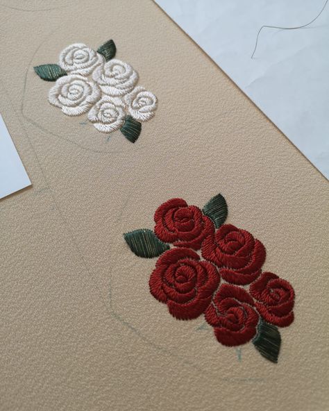 Zardozi Flower Embroidery, Hand Embroidery Motifs, Rose Embroidery Designs, Simple Hand Embroidery Patterns, Flower Machine Embroidery Designs, Hand Beaded Embroidery, Diy Embroidery Designs, Bead Embroidery Tutorial, Diy Embroidery Patterns