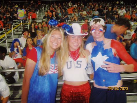 American Out Football Outfit, Usa Football Game Outfit, Merica Monday Spirit Week, Usa Themed Outfits, Usa Outfits For Football Games, Gameday Themes High School, Usa Outfits Spirit Week, Usa Out Football Game, Usa Fnl Theme