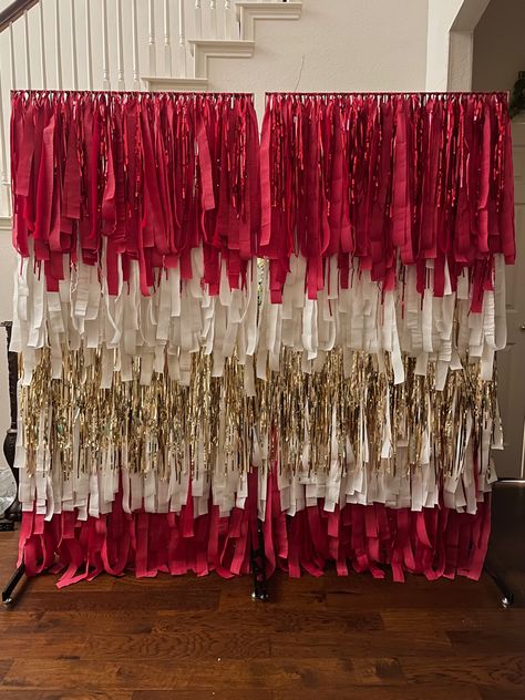 White And Gold Streamer Backdrop, Red And Gold Graduation Decorations, Red White And Gold Decorations, Red And Gold Graduation Party Ideas, Red And White Backdrop, Valentines Carnival, Red And Gold Decorations, Red And White Party, Yellow Party Decorations