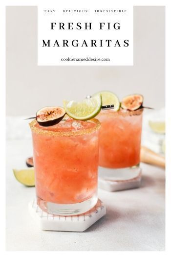 -This is a margarita you will absolutely love trying! This fresh fig margarita is a delicious way to use up any fresh figs you may have Cointreau Cocktail, Campari Cocktail, Fig Syrup, Strawberry Banana Milkshake, Cranberry Margarita, Vodka Cocktails Recipes, Fig Recipes, Tom Collins, Sazerac